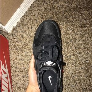 women’s nike huaraches